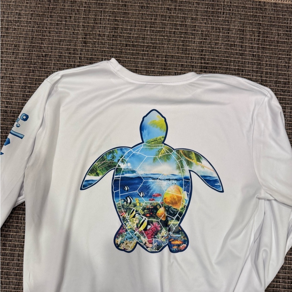 H2O Performance White Long Sleeve Rash Guard with Turtle Design - Picture 3 of 3